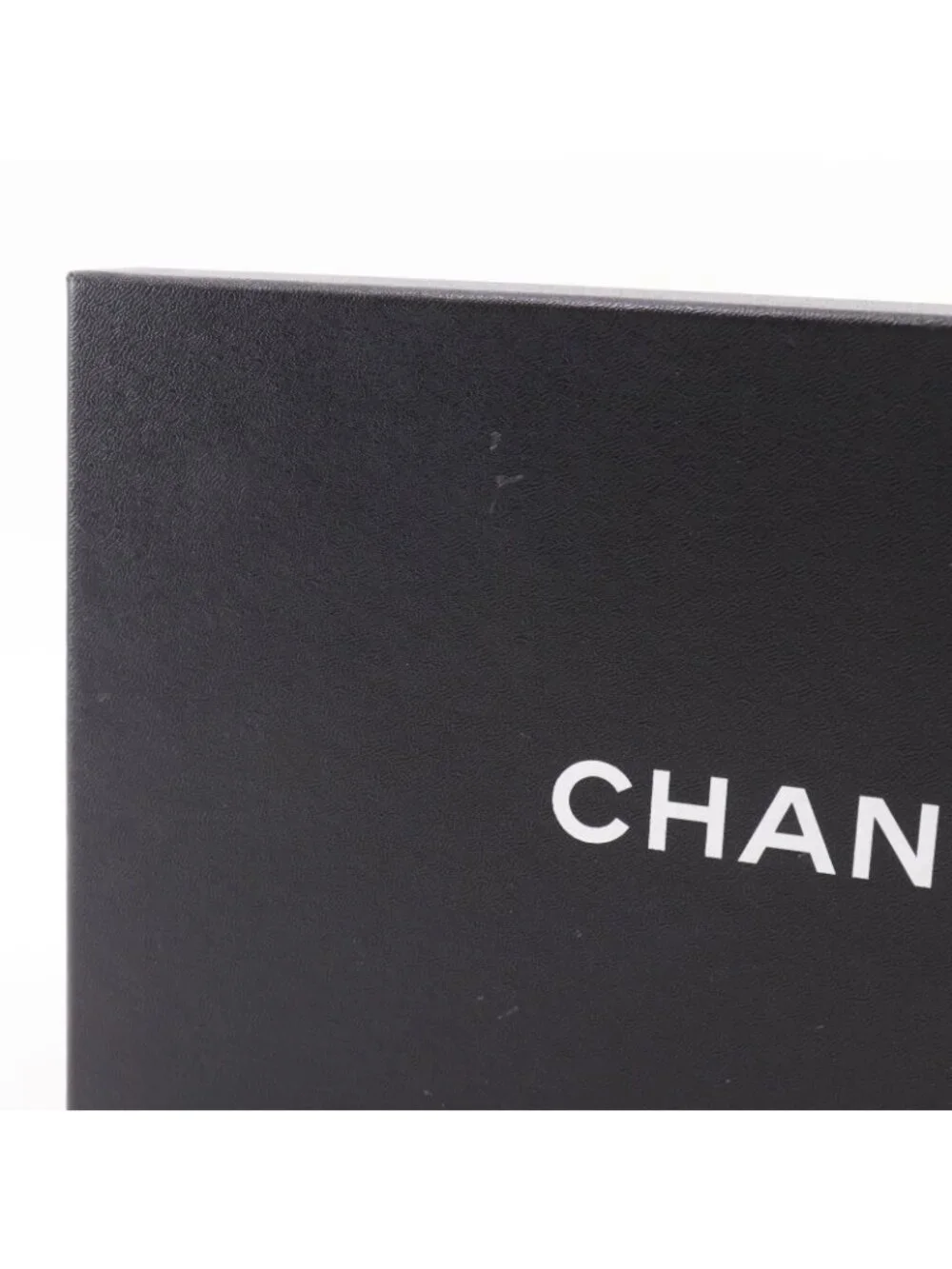 Chanel Espadrilles CC Logo B Lambskin White Slip Ons Slipper